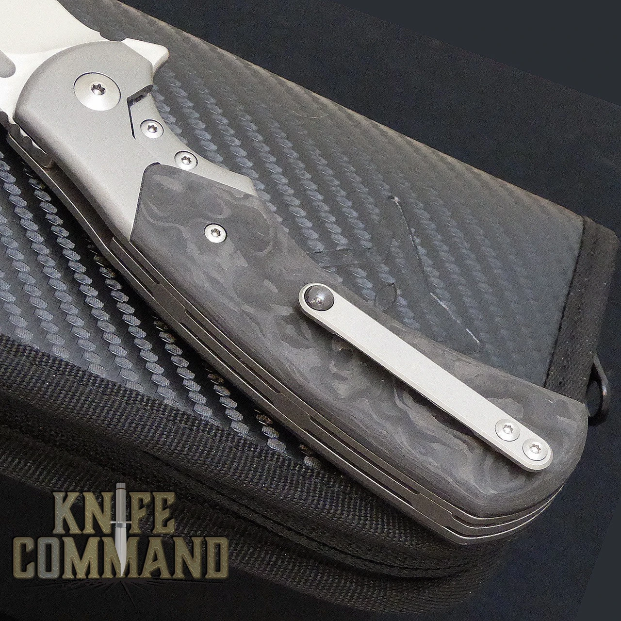 Fox Knives FX-F2017 40th Anniversary Titanium Carbon Fiber Pocket Knife 6 Fox Knives FX-F2017 40th Anniversary Titanium Carbon Fiber Pocket Knife - Image 4