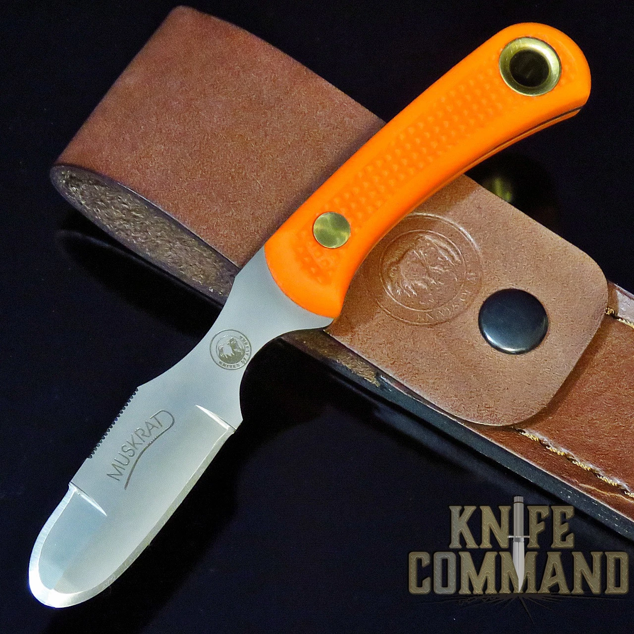 Knives Of Alaska Muskrat D2 Blaze Orange Suregrip Skinning Hunting Knife 00068FG 3 Knives Of Alaska Muskrat D2 Blaze Orange Suregrip Skinning Hunting Knife 00068FG