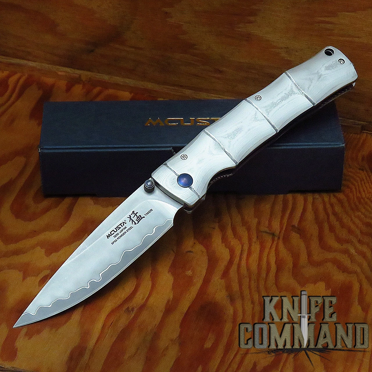 Mcusta MC-202G San Mai SPG2 Powder Steel Bamboo Style Damascus Steel 4.5" Folding Knife 3 Mcusta MC-202G San Mai SPG2 Powder Steel Bamboo Style Damascus Steel 4.5" Folding Knife